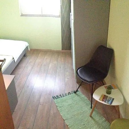 Apartment Schoene In Kuciste Mit Privatem Balkon Orebić
